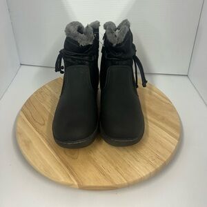 Rollda Collection Black Boots (Size 9)